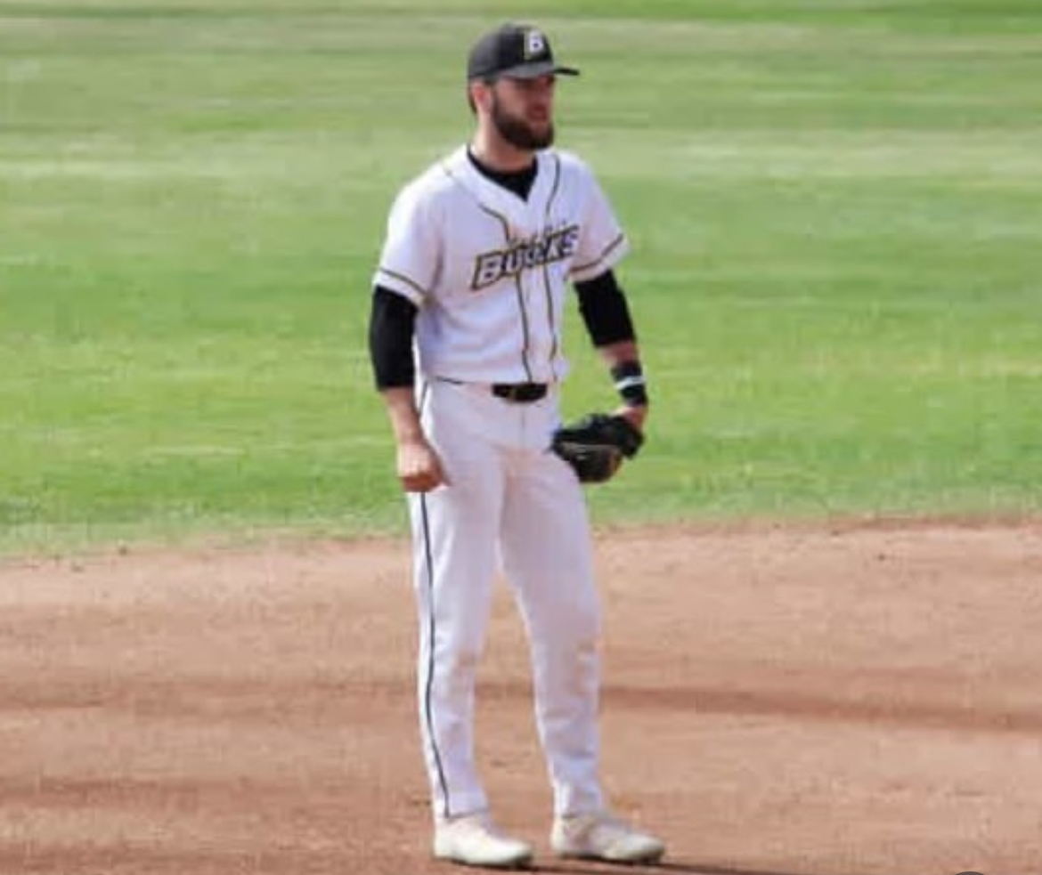 Bucks Alumni Tom Poole Signs with The Tampa Bay Rays